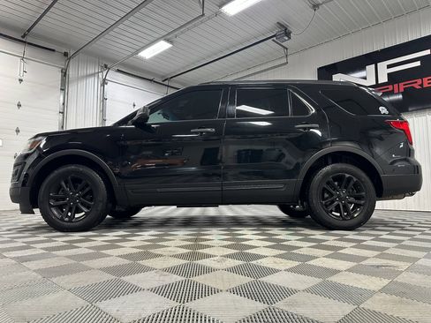 Used 2017 Ford Explorer 4WD image 11