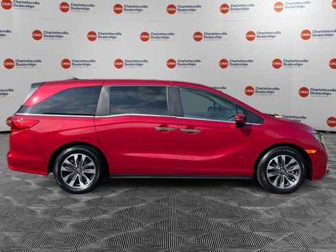 Used 2023 Honda Odyssey EX-L image 6