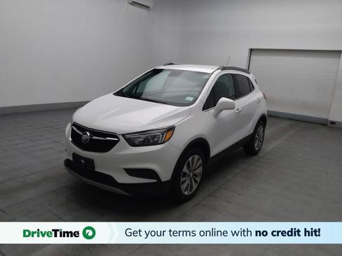 Used 2020 Buick Encore Preferred FWD image 1