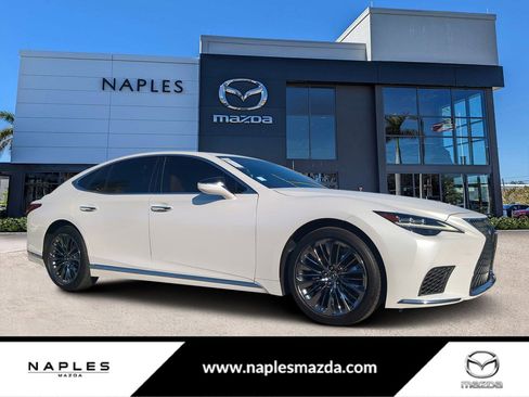Used 2023 Lexus LS 500 w/ Accessory Package (Z2) image 1