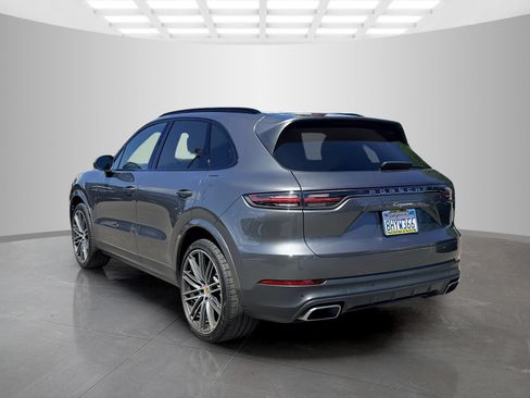Used 2019 Porsche Cayenne AWD/4WD image 7