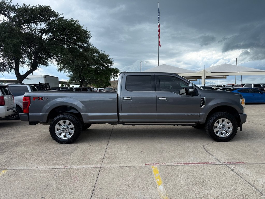 Used 2022 Ford F350 Platinum AWD/4WD image 8