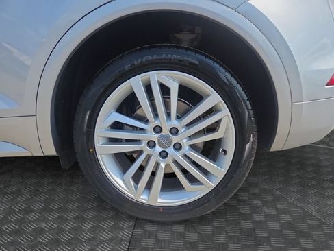 Used 2019 Audi Q5 2.0T Premium Plus w/ Premium Plus Package AWD/4WD image 38