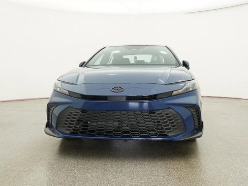 New 2026 Toyota Camry SE FWD image 33