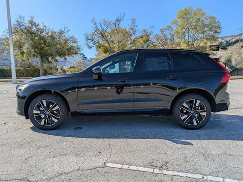 New 2026 Volvo XC60 B5 Core image 3