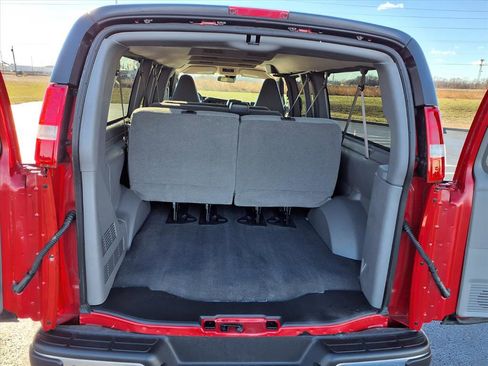 Used 2025 Chevrolet Express 3500 LT w/ LT Preferred Equipment Group image 22