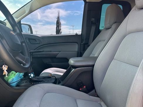 Used 2019 Chevrolet Colorado W/T RWD image 7