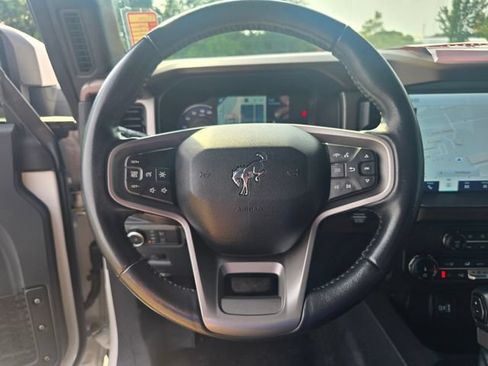 Used 2022 Ford Bronco Outer Banks AWD/4WD image 24