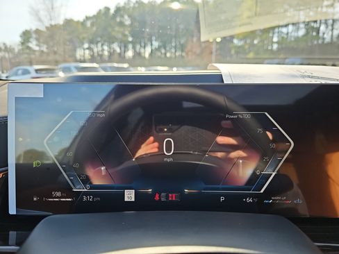 New 2026 BMW X5 xDrive40i w/ Climate Comfort Package image 21