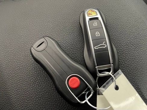 New 2025 Porsche Panamera 4S image 40