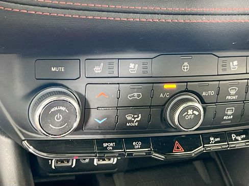 Used 2023 Dodge Durango R/T AWD/4WD image 20