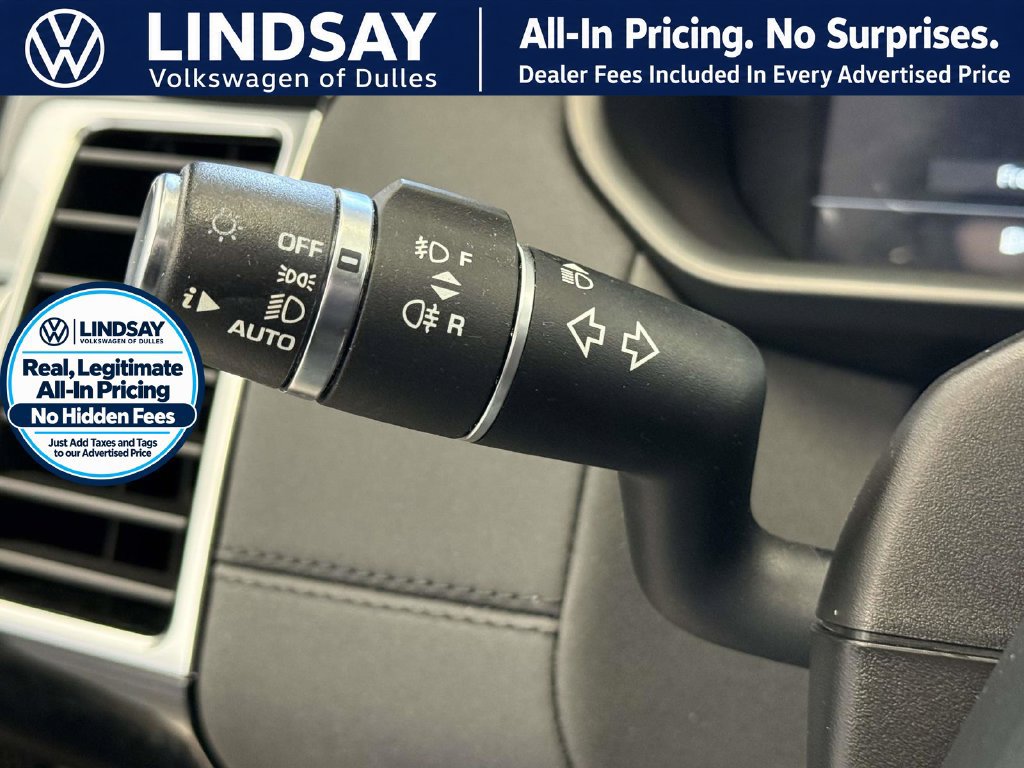 Used 2019 Land Rover Discovery HSE AWD/4WD image 23