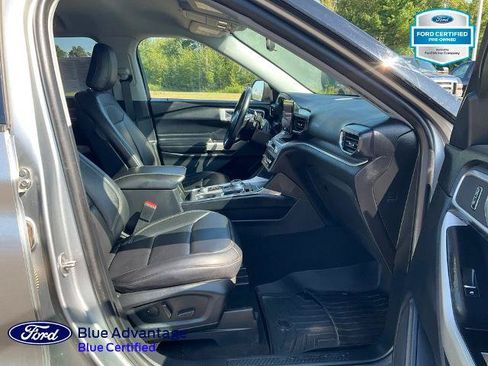 Certified 2020 Ford Explorer XLT w/ Equipment Group 202A AWD/4WD image 18
