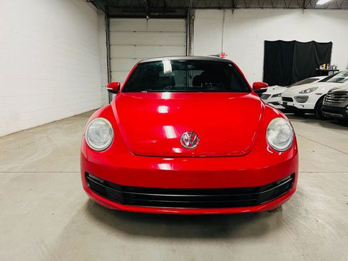Used 2013 Volkswagen Beetle 2.5 image 3