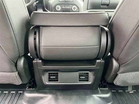 Certified 2024 GMC Sierra 3500 Pro image 15