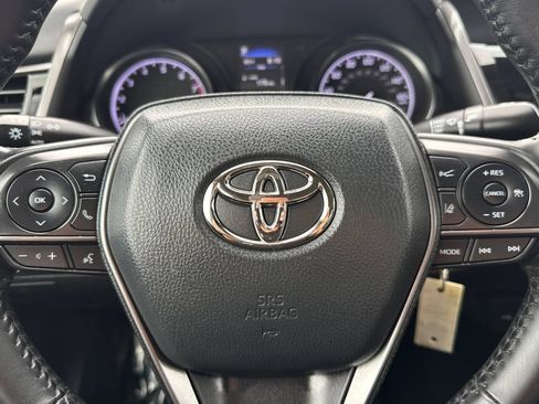Used 2023 Toyota Camry SE FWD image 22
