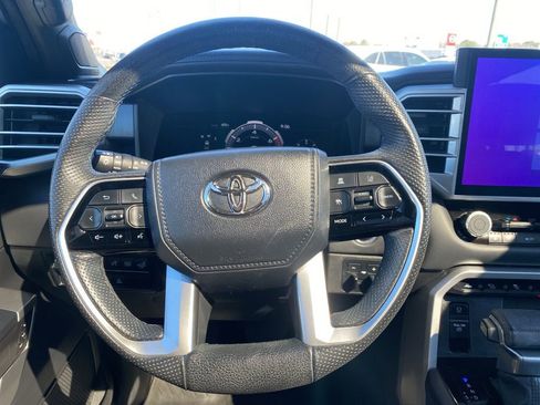 Used 2023 Toyota Tundra Platinum image 14