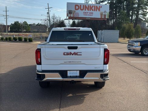 Used 2025 GMC Sierra 1500 SLT image 34