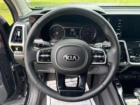 Used 2021 Kia Sorento SX FWD image 16