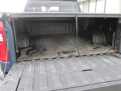 Used 2023 Chevrolet Silverado 1500 ZR2 w/ Technology Package image 10