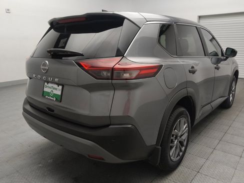 Used 2023 Nissan Rogue S FWD image 9