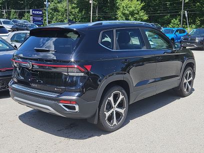 New 2026 Volkswagen Taos SEL