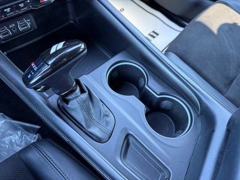 Used 2022 Dodge Durango GT image 33