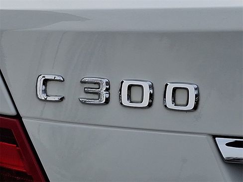 Used 2012 Mercedes-Benz C 300 4MATIC Sedan image 30
