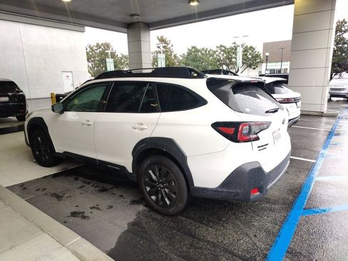 Used 2023 Subaru Outback Onyx Edition image 6