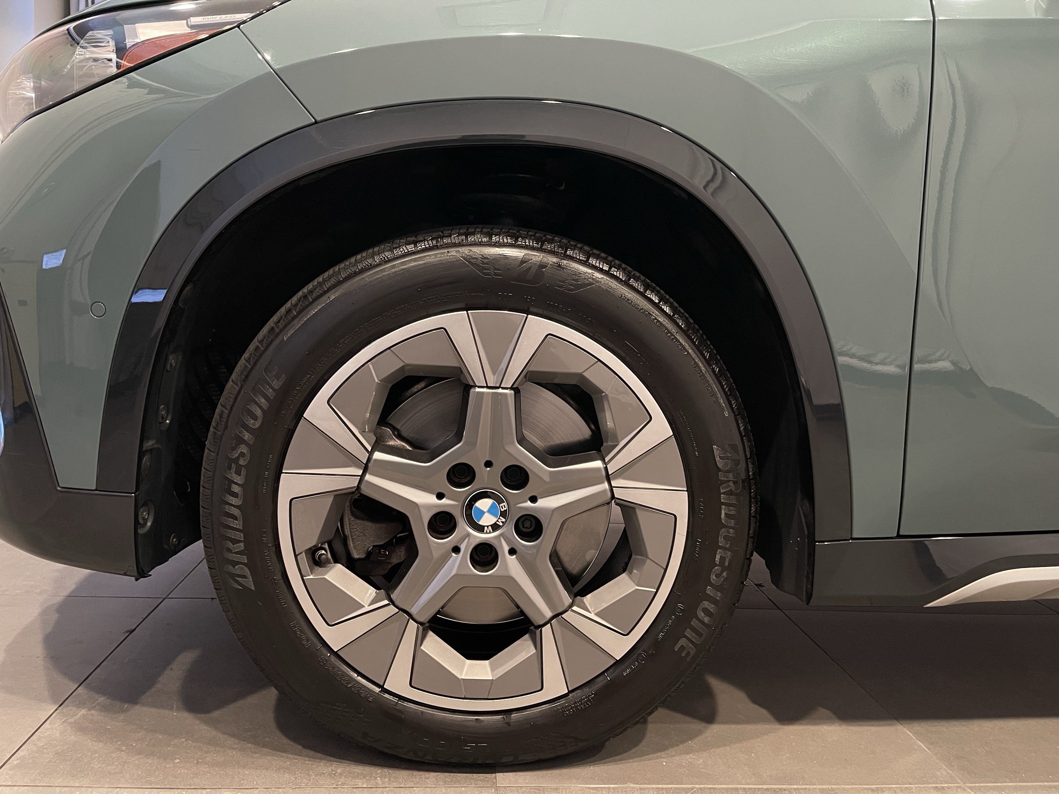 Certified 2023 BMW X1 xDrive28i w/ Convenience Package AWD/4WD image 7