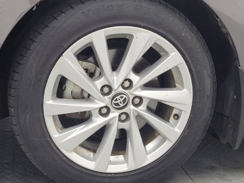 Used 2023 Toyota Camry LE image 31