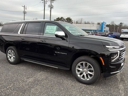 New 2026 Chevrolet Suburban Premier w/ Sun And Tow Package AWD/4WD image 4