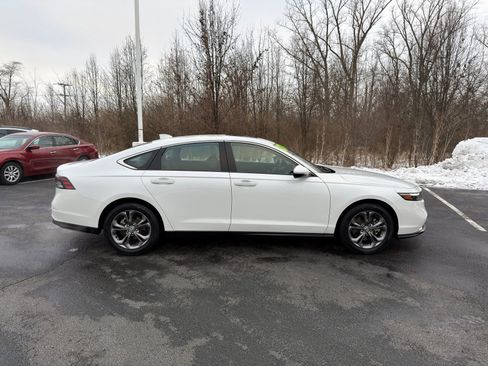 Used 2023 Honda Accord EX-L image 7