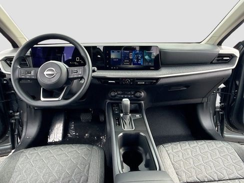 New 2026 Nissan Kicks SV image 3