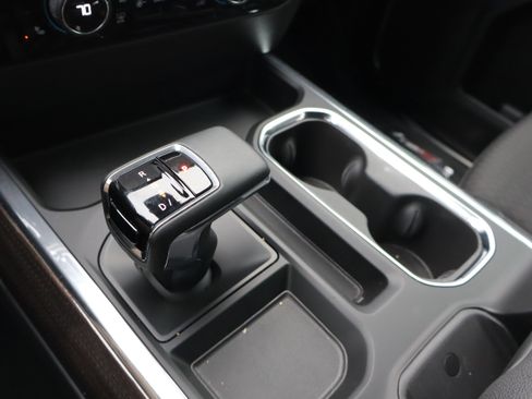 Used 2024 Chevrolet Silverado 1500 LT Trail Boss w/ Convenience Package II image 30