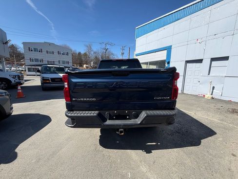 Used 2023 Chevrolet Silverado 1500 Custom image 14