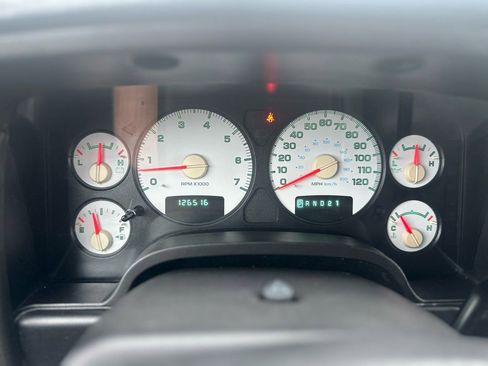 Used 2004 Dodge Ram 2500 Truck SLT w/ Sport Appearance Group image 26