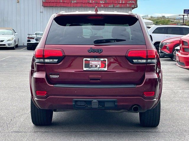 Used 2020 Jeep Grand Cherokee Altitude AWD/4WD image 11