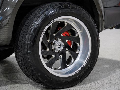 Used 2019 Ford F150 Raptor w/ Equipment Group 802A Luxury image 59