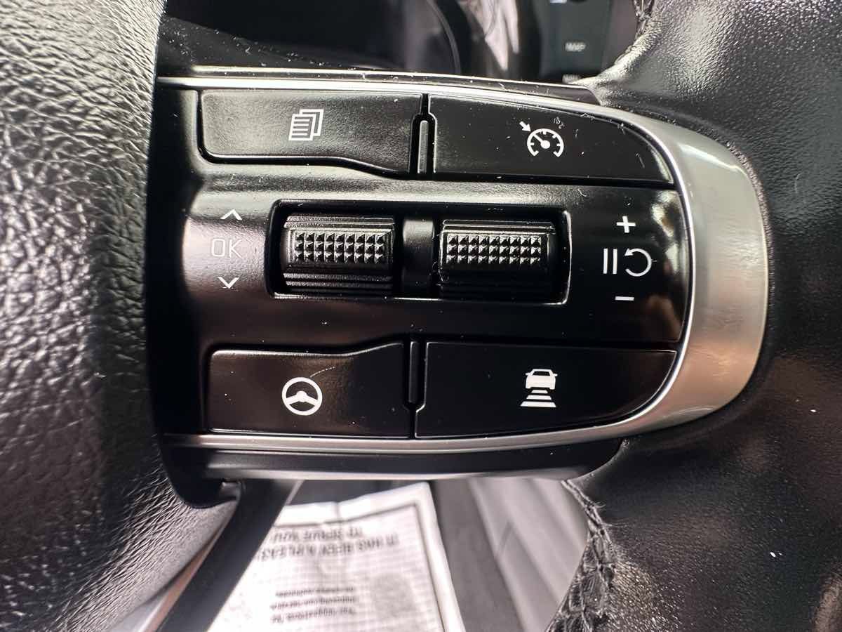 Used 2022 Kia K5 EX w/ EX Premium Package FWD image 17