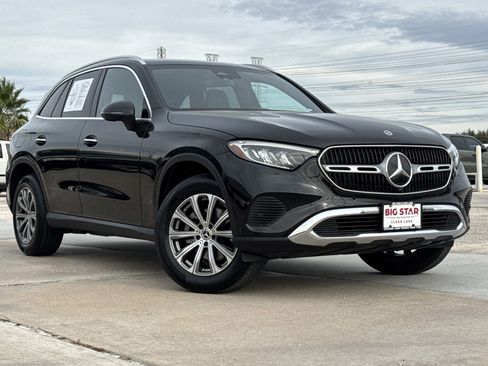 Used 2024 Mercedes-Benz GLC 300 image 2