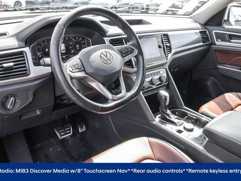 Used 2022 Volkswagen Atlas SEL Premium image 4