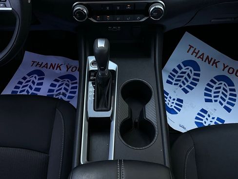 Used 2025 Nissan Altima 2.5 SV image 15