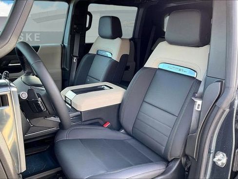 New 2026 GMC Hummer EV SUV w/ LPO, Dark Essentials Package image 9