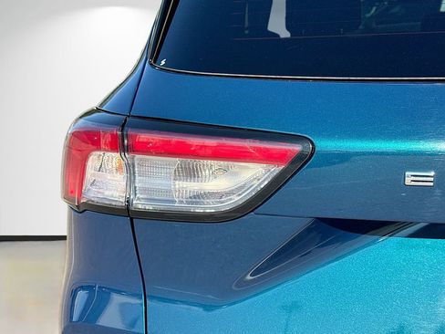 Used 2020 Ford Escape SE Sport FWD image 10