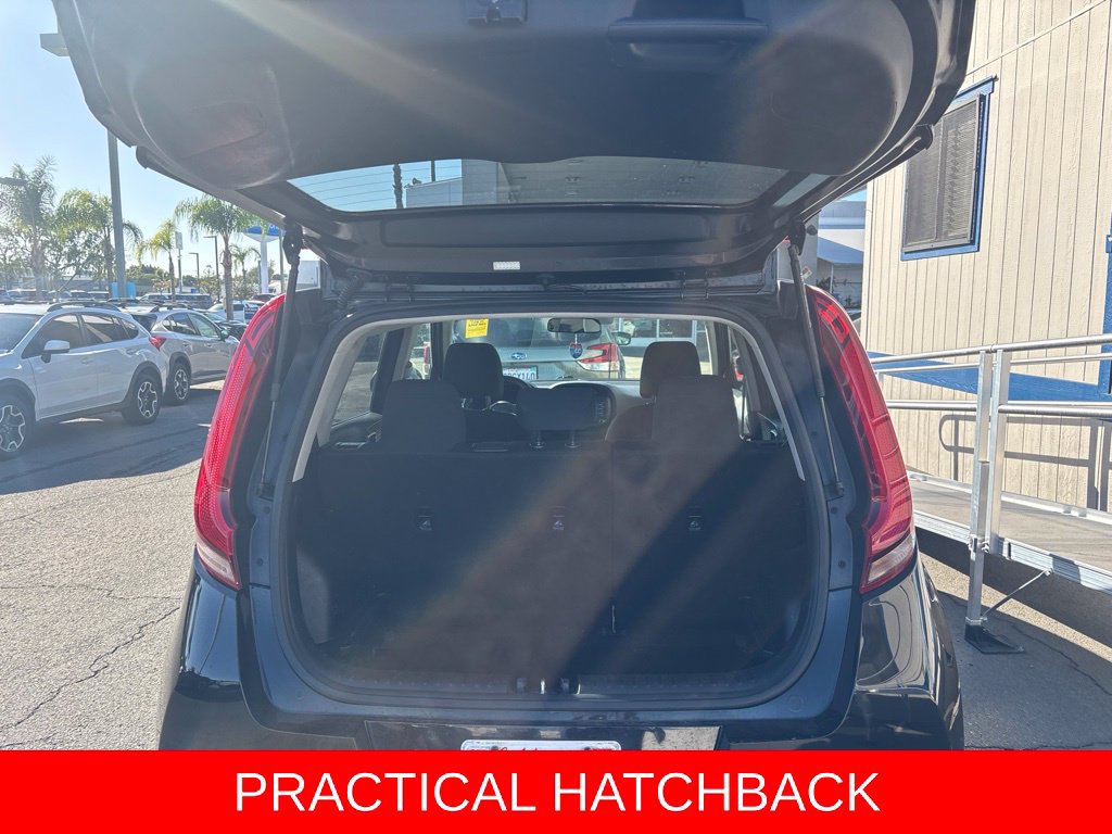 Used 2020 Kia Soul LX FWD image 19