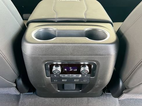 New 2026 GMC Yukon Denali image 18