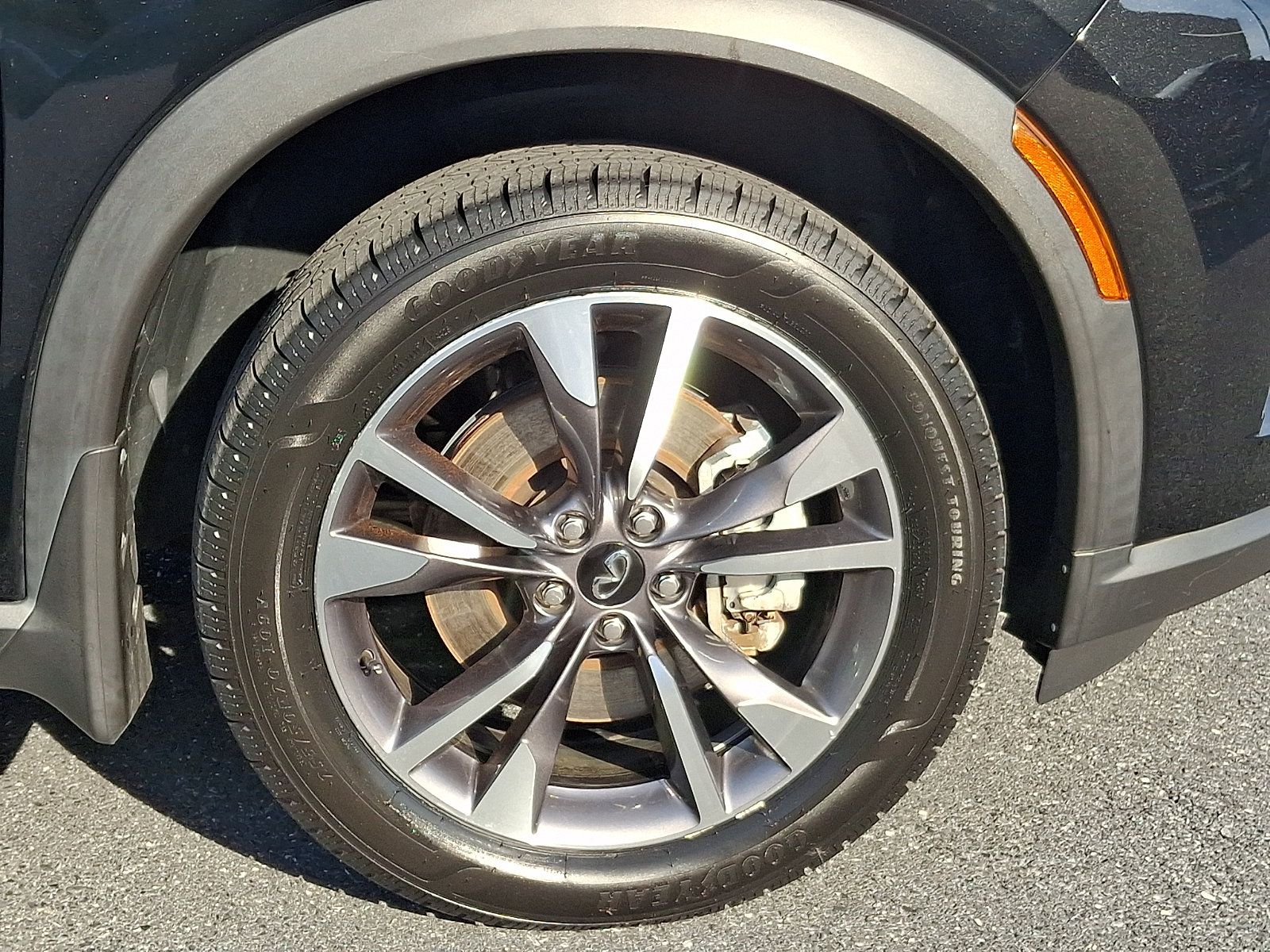 Certified 2023 INFINITI QX60 Luxe w/ Cargo Package AWD/4WD image 13