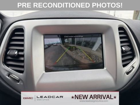 Used 2019 Jeep Compass Sport image 23