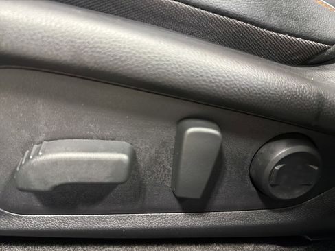 Certified 2025 Subaru Crosstrek 2.5i Limited w/ Crosstrek Mirror Package image 20